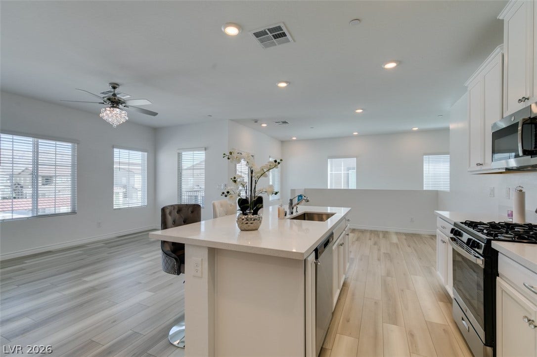 7312 N Decatur Boulevard, #6, North Las Vegas, NV 89131