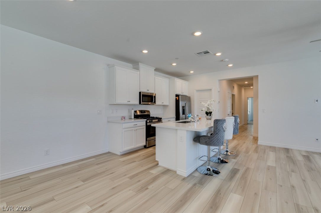 7312 N Decatur Boulevard, #6, North Las Vegas, NV 89131