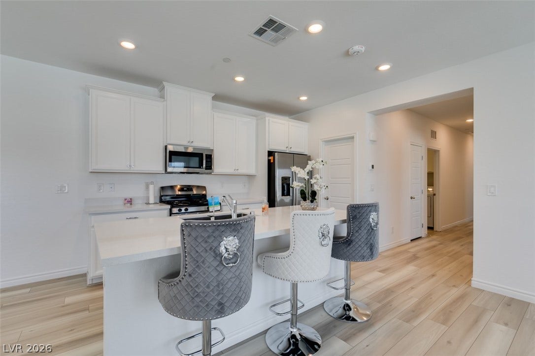 7312 N Decatur Boulevard, #6, North Las Vegas, NV 89131