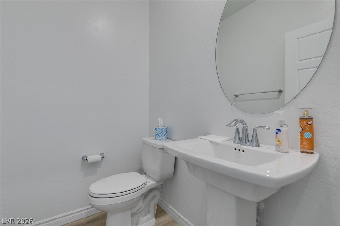 7312 N Decatur Boulevard, #6, North Las Vegas, NV 89131