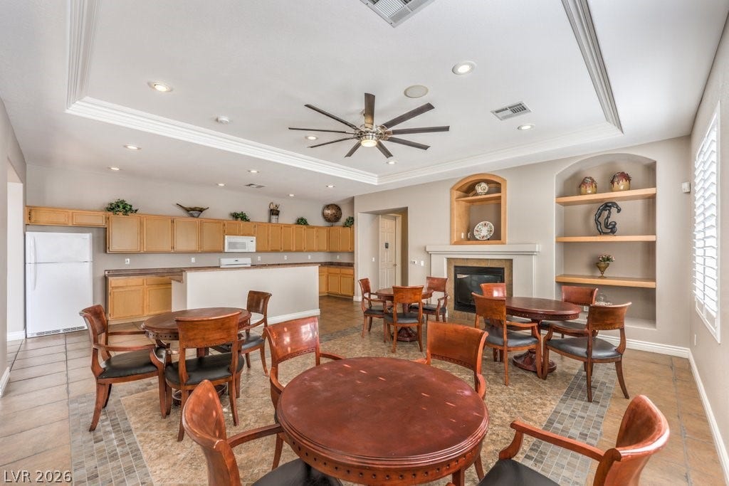 3910 Legend Hills Street, #103, Las Vegas, NV 89129 3910 Legend Hills Street, #103, Las Vegas, NV 89129