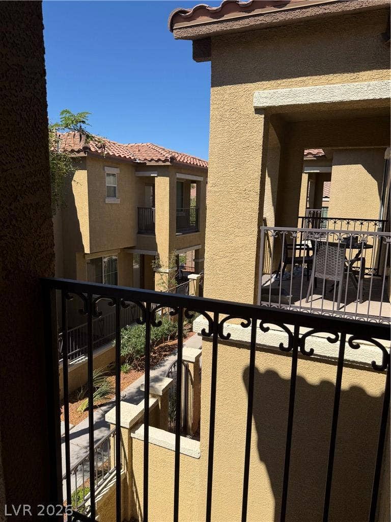 Stucco exteriors paired with tile roofing create a classic warm-climate residential atmosphere.