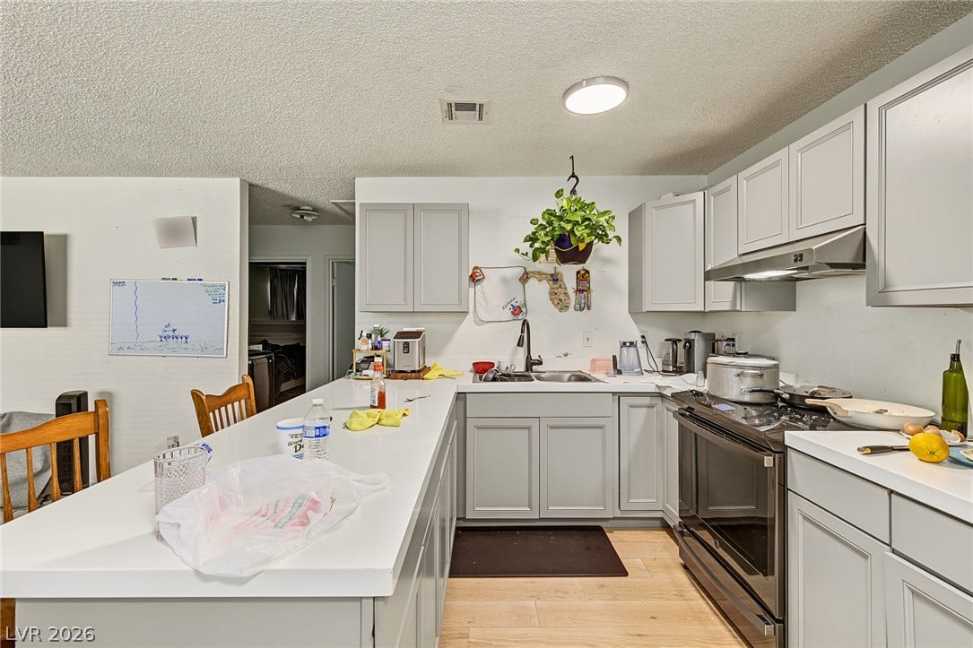 2155 Belmont Street, North Las Vegas, NV 89030 2155 Belmont Street, North Las Vegas, NV 89030