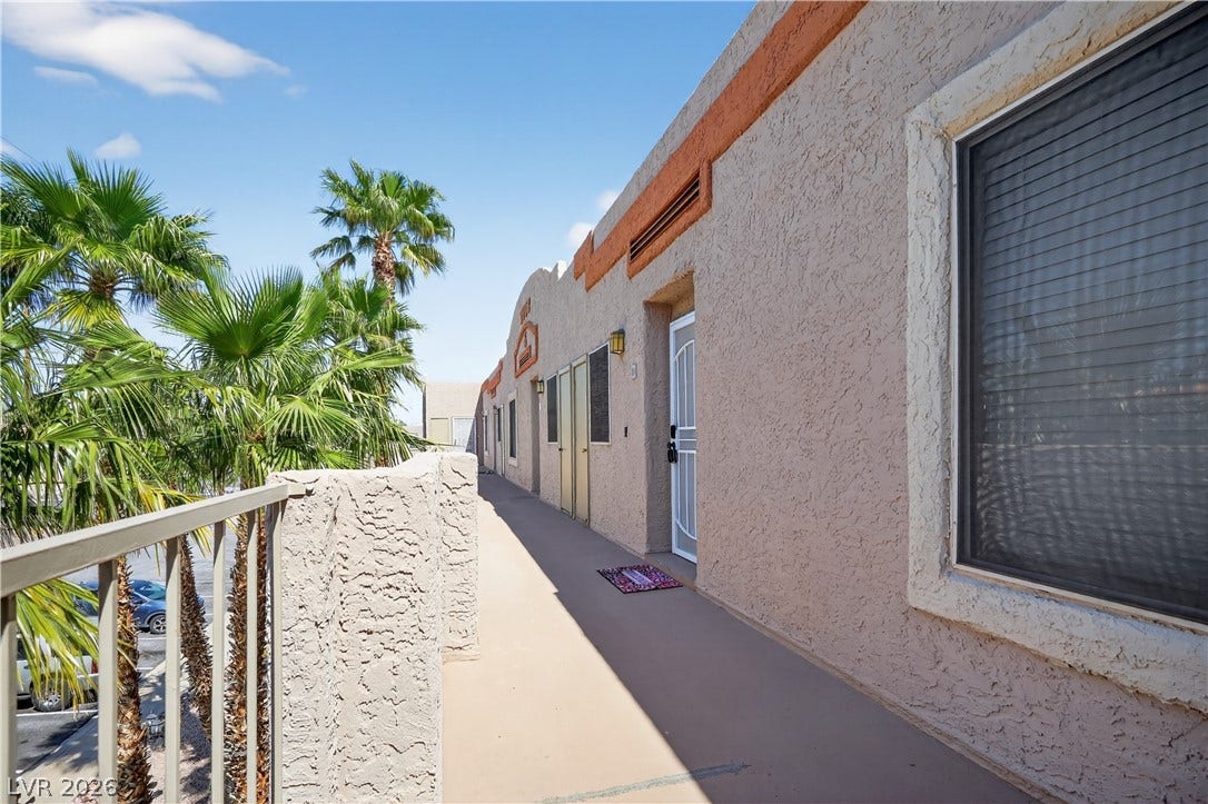 2008 Mesquite Lane, #304, Laughlin, NV 89029 2008 Mesquite Lane, #304, Laughlin, NV 89029