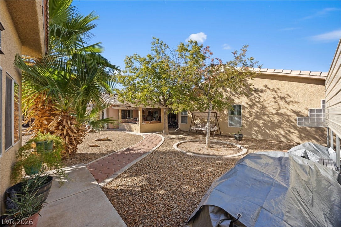 211 W Highland Drive, Henderson, NV 89015 Path to Casita