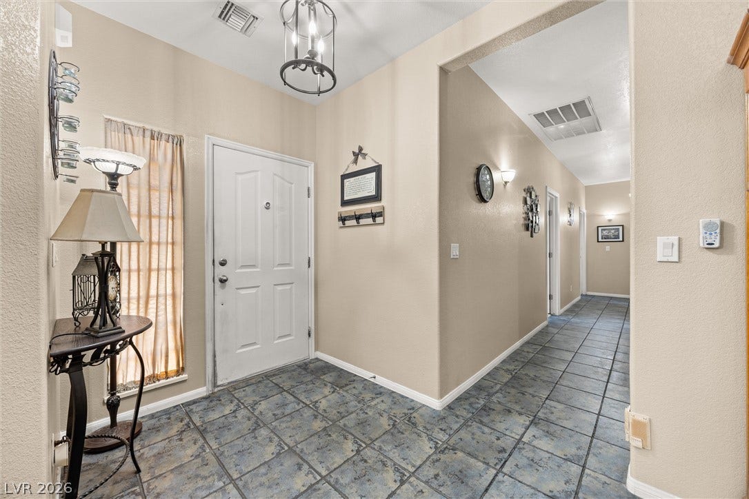 211 W Highland Drive, Henderson, NV 89015 Foyer
