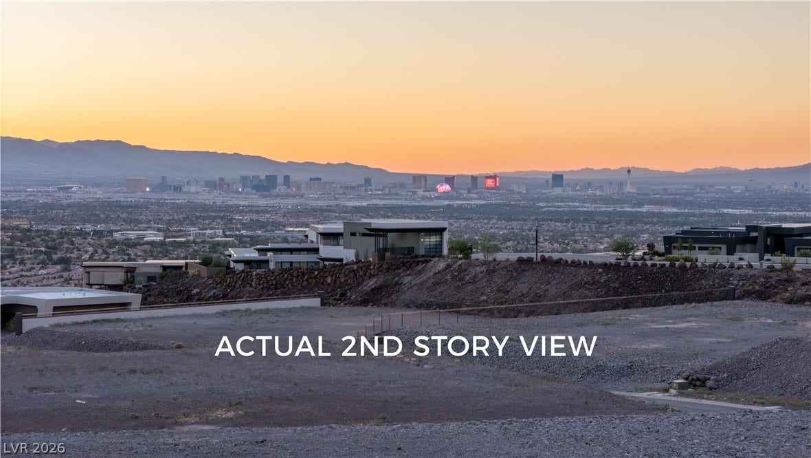 11 Horseshoe Rock Court, Henderson, NV 89012 11 Horseshoe Rock Court, Henderson, NV 89012