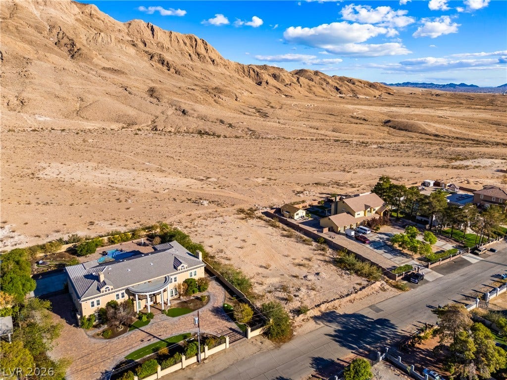 310 Peaceful Street, Las Vegas, NV 89110 310 Peaceful Street, Las Vegas, NV 89110