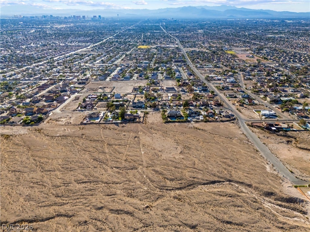 310 Peaceful Street, Las Vegas, NV 89110 310 Peaceful Street, Las Vegas, NV 89110