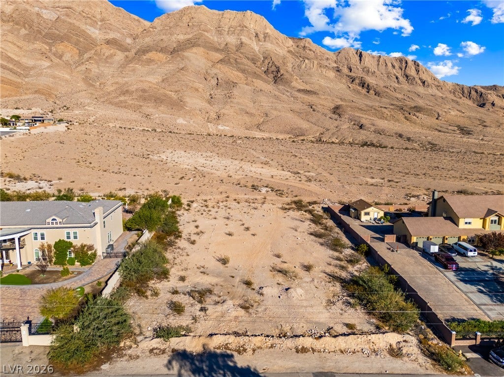 310 Peaceful Street, Las Vegas, NV 89110 310 Peaceful Street, Las Vegas, NV 89110