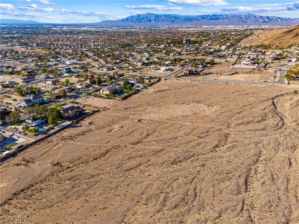 310 Peaceful Street, Las Vegas, NV 89110 310 Peaceful Street, Las Vegas, NV 89110