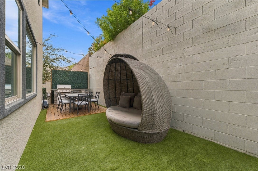 544 Front Range Lane, North Las Vegas, NV 89084 High block walls provide excellent privacy for this low-maintenance outdoor retreat.
