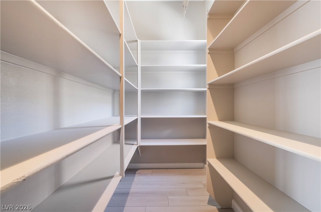 Photos are for illustrative purposes only and may not depict the actual home. Images are of the same floorplan; however, interior selections, finishes, colors and included features may vary.