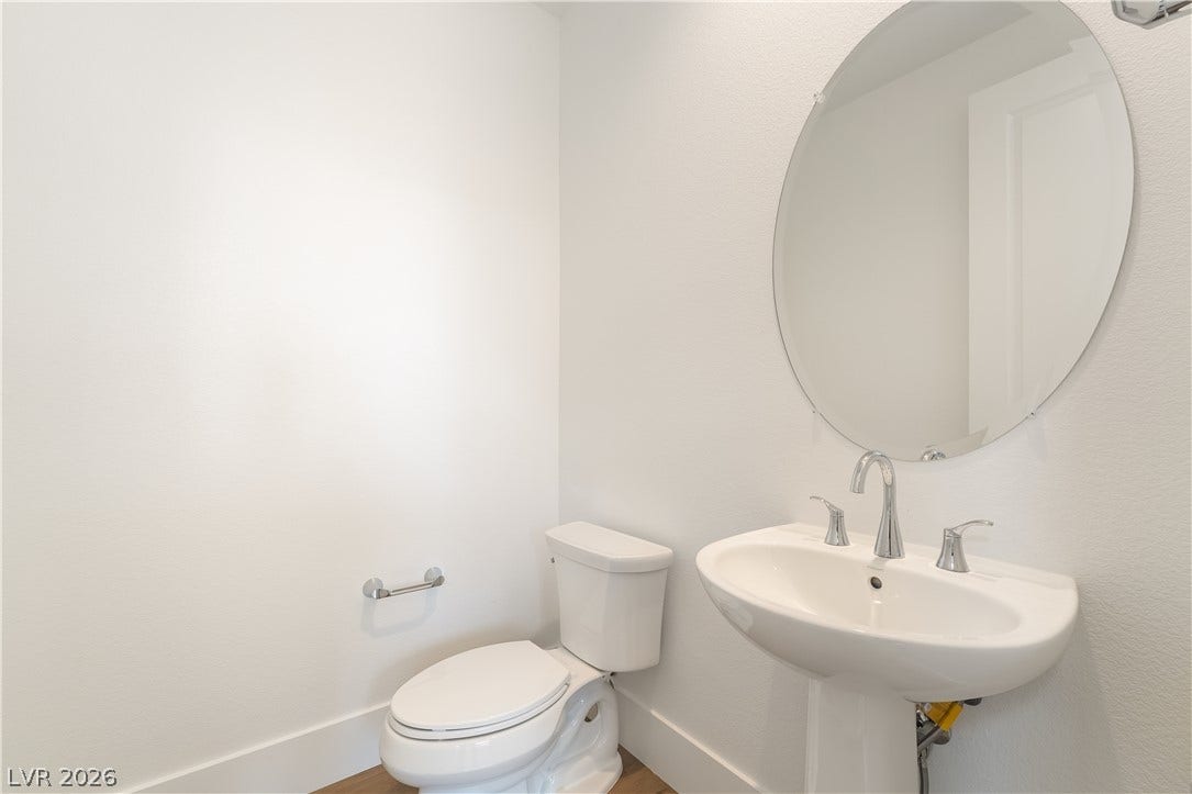 Photos are for illustrative purposes only and may not depict the actual home. Images are of the same floorplan; however, interior selections, finishes, colors and included features may vary.