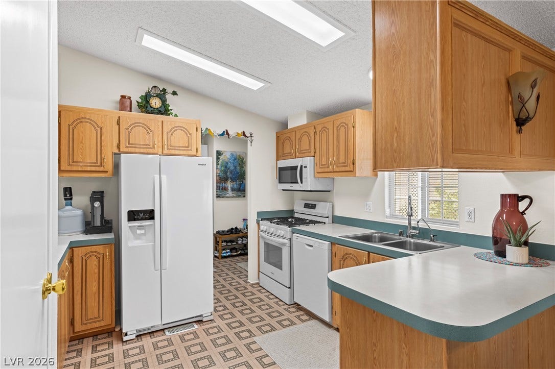 1287 Brenalee Avenue, Henderson, NV 89002 1287 Brenalee Avenue, Henderson, NV 89002
