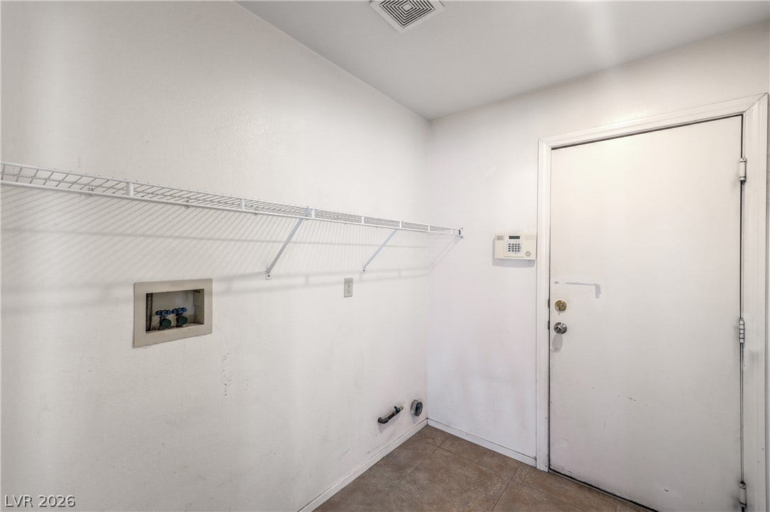 6124 Satre Court, North Las Vegas, NV 89031 6124 Satre Court, North Las Vegas, NV 89031