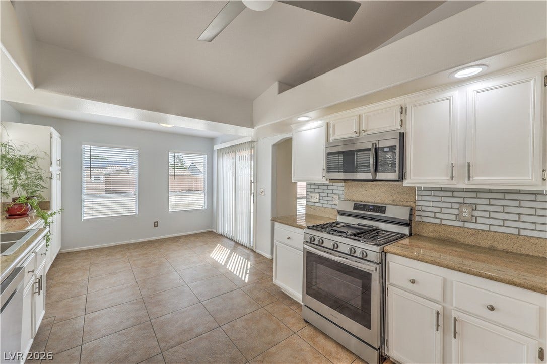 6124 Satre Court, North Las Vegas, NV 89031 6124 Satre Court, North Las Vegas, NV 89031