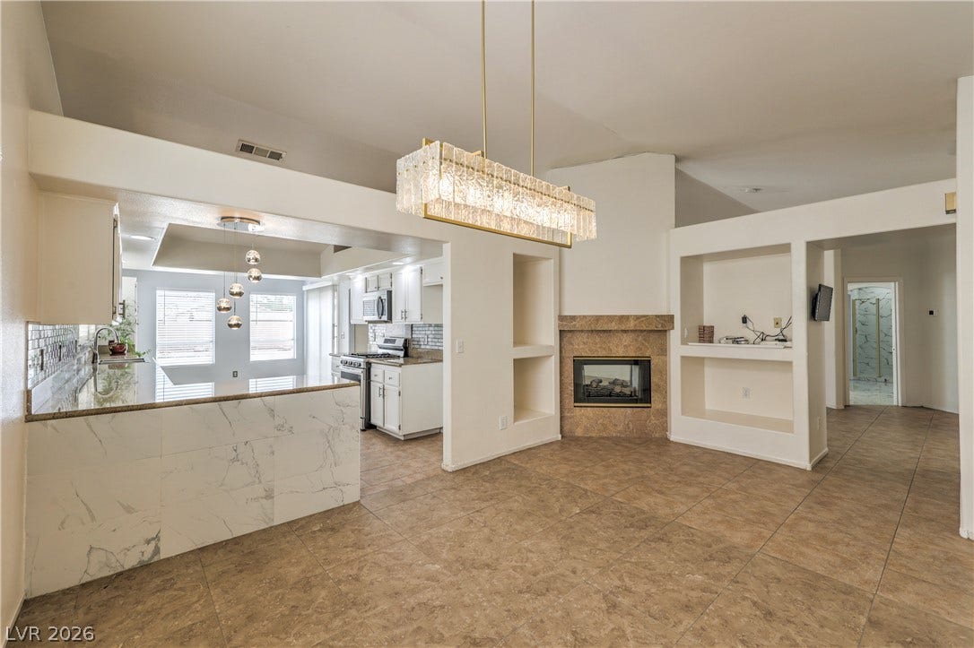 6124 Satre Court, North Las Vegas, NV 89031 6124 Satre Court, North Las Vegas, NV 89031