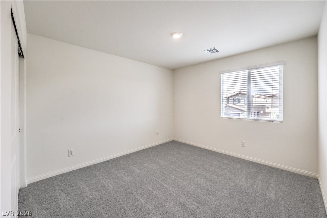 1208 Sun Parakeet Drive, Henderson, NV 89011 Photos are of the model home, actual finishes may vary.
