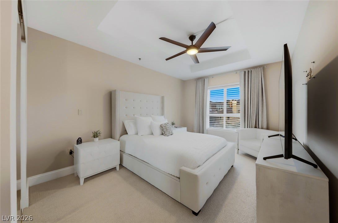 30 Strada Di Villaggio, #151, Henderson, NV 89011 Plush carpeting and a classic tray ceiling elevate this relaxing retreat.