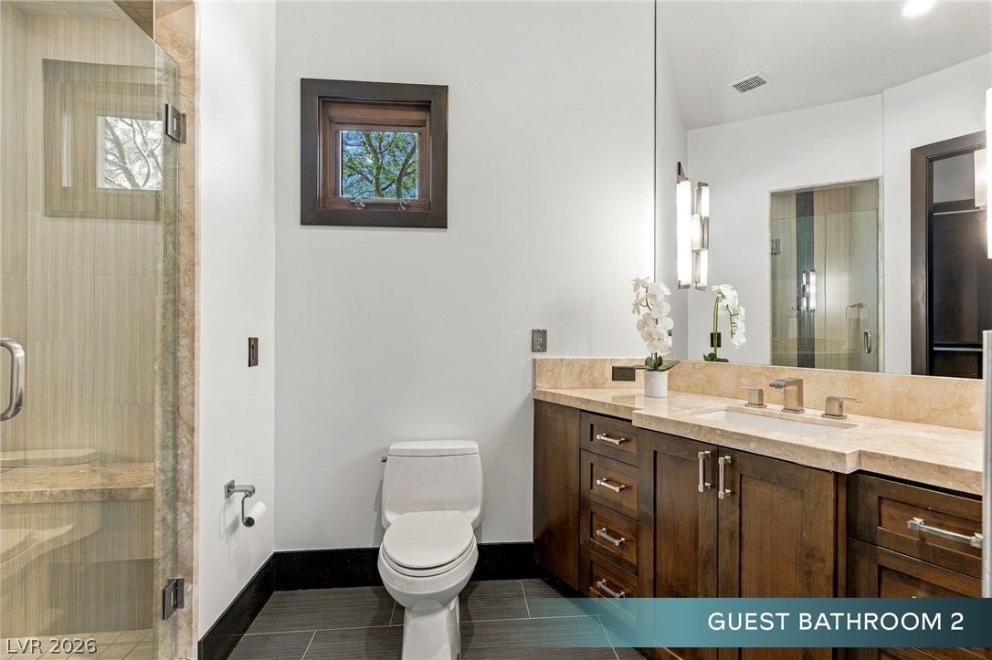 6 Bright Hollow Court, Las Vegas, NV 89135