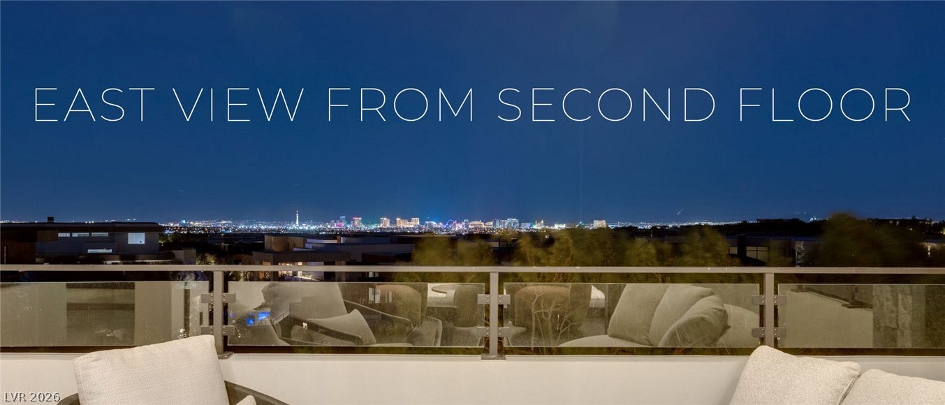 6 Bright Hollow Court, Las Vegas, NV 89135
