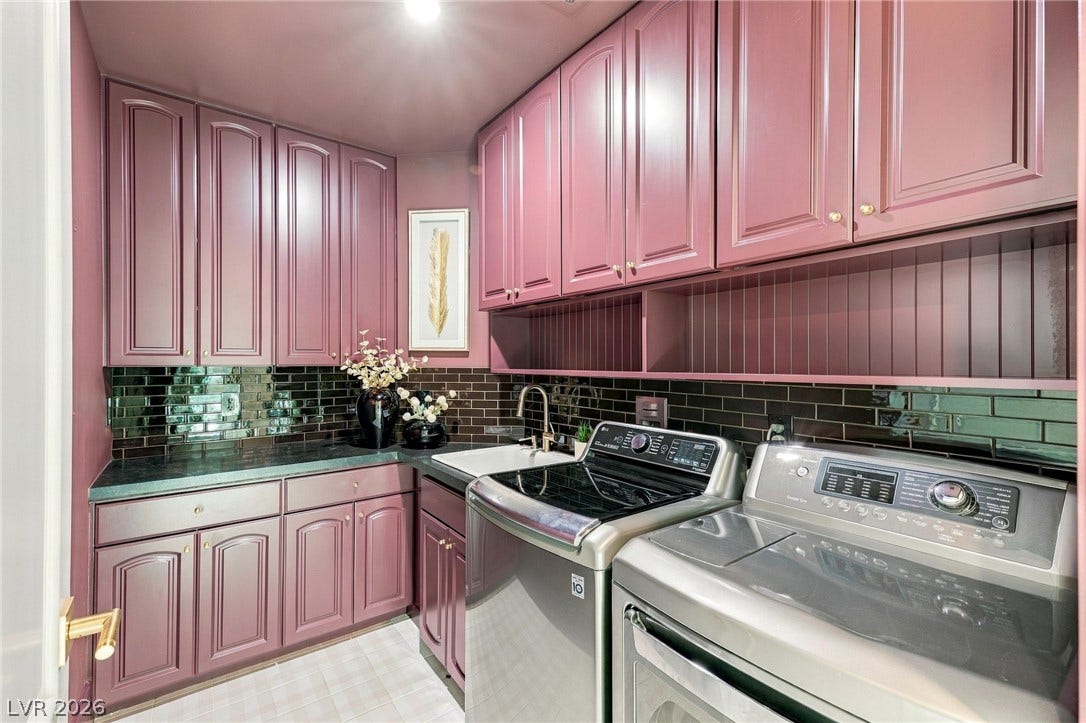 1 Hughes Center Drive, #507, Las Vegas, NV 89169