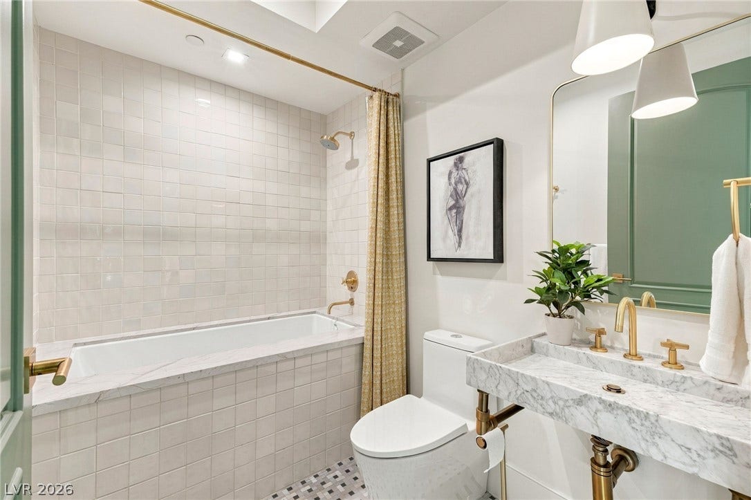 En-suite #2