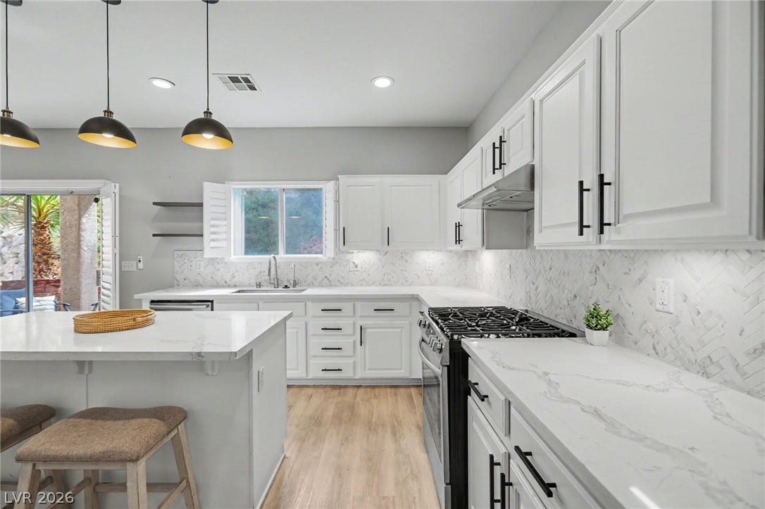 721 Pacific Cascades Drive, Henderson, NV 89012 721 Pacific Cascades Drive, Henderson, NV 89012
