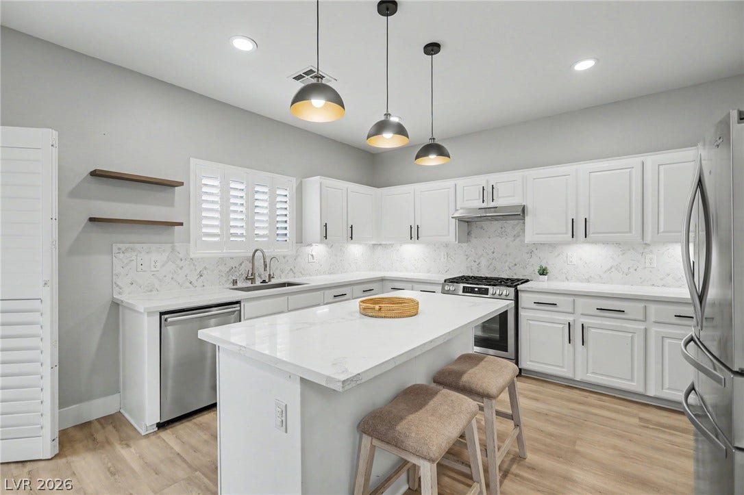 721 Pacific Cascades Drive, Henderson, NV 89012 721 Pacific Cascades Drive, Henderson, NV 89012
