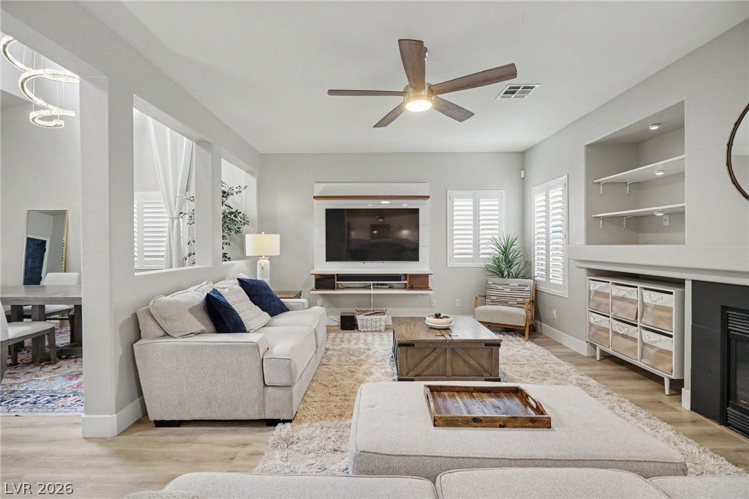 721 Pacific Cascades Drive, Henderson, NV 89012 721 Pacific Cascades Drive, Henderson, NV 89012