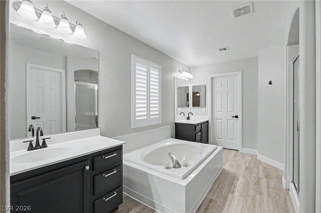 721 Pacific Cascades Drive, Henderson, NV 89012 721 Pacific Cascades Drive, Henderson, NV 89012