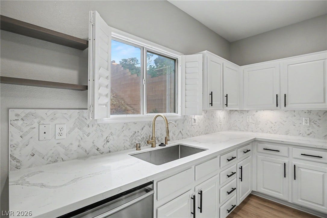 721 Pacific Cascades Drive, Henderson, NV 89012 721 Pacific Cascades Drive, Henderson, NV 89012