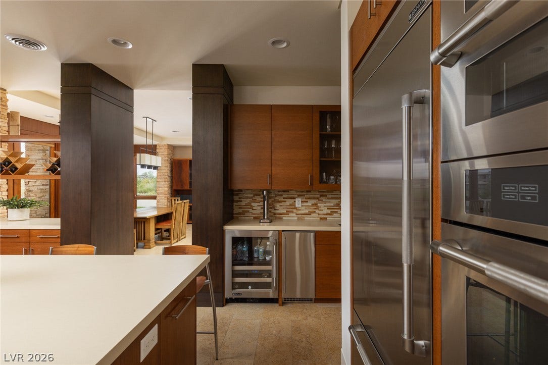 58 Meadowhawk Lane, Las Vegas, NV 89135 Gourmet Kitchen