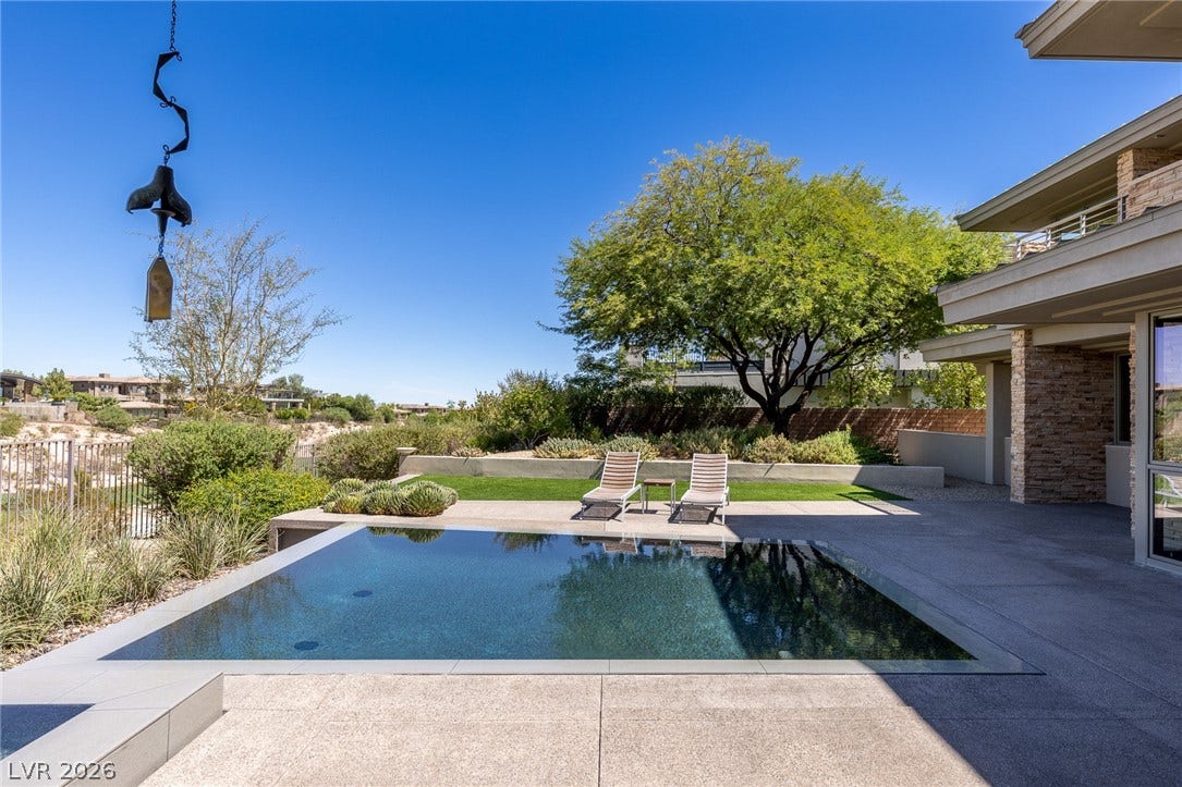 58 Meadowhawk Lane, Las Vegas, NV 89135 Pool