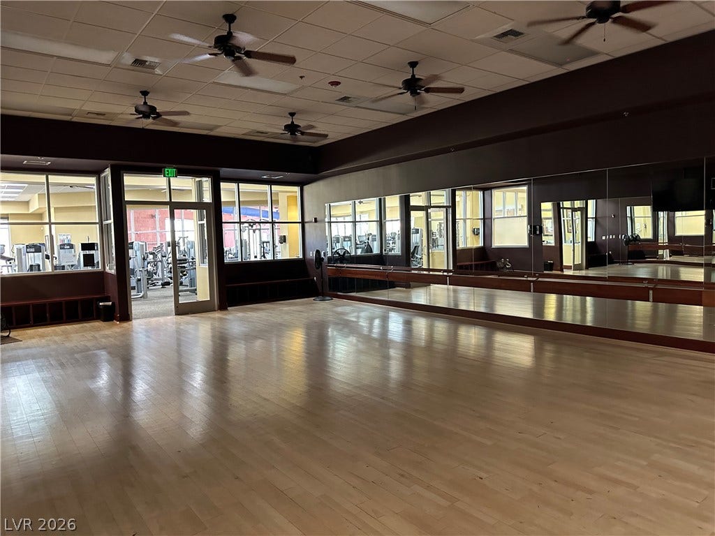Yoga/line dance/Stretch Classroom.