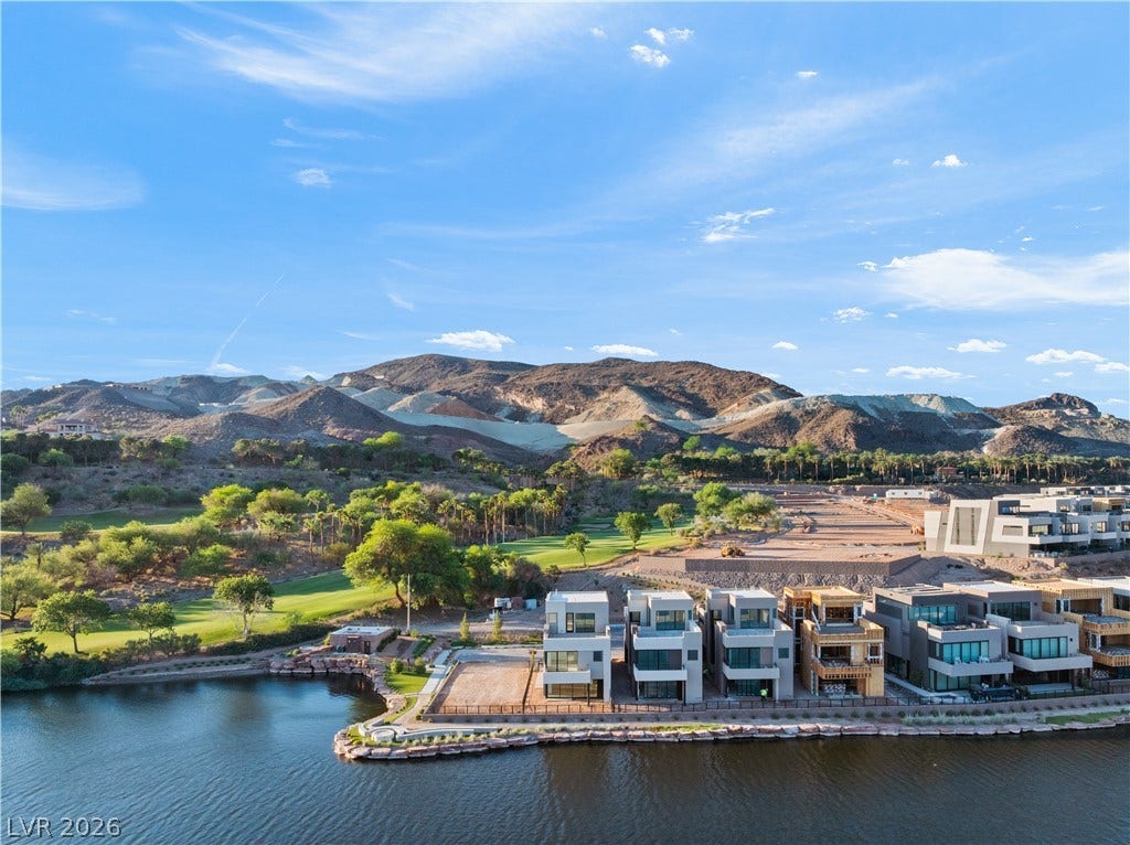 66 Lakefront Drive, Henderson, NV 89011 66 Lakefront Drive, Henderson, NV 89011