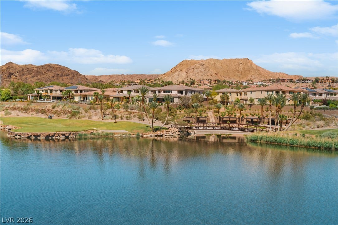 66 Lakefront Drive, Henderson, NV 89011 66 Lakefront Drive, Henderson, NV 89011