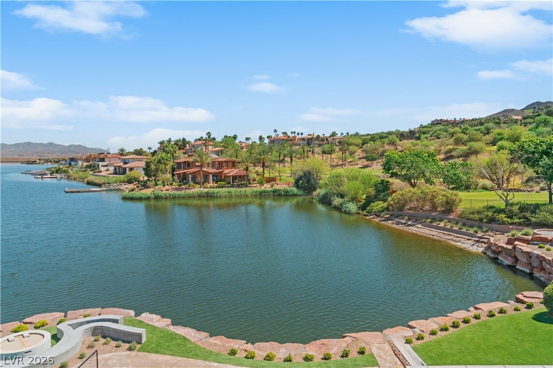 66 Lakefront Drive, Henderson, NV 89011 66 Lakefront Drive, Henderson, NV 89011