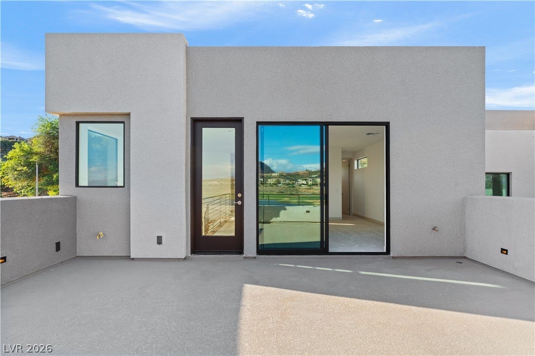 66 Lakefront Drive, Henderson, NV 89011 66 Lakefront Drive, Henderson, NV 89011