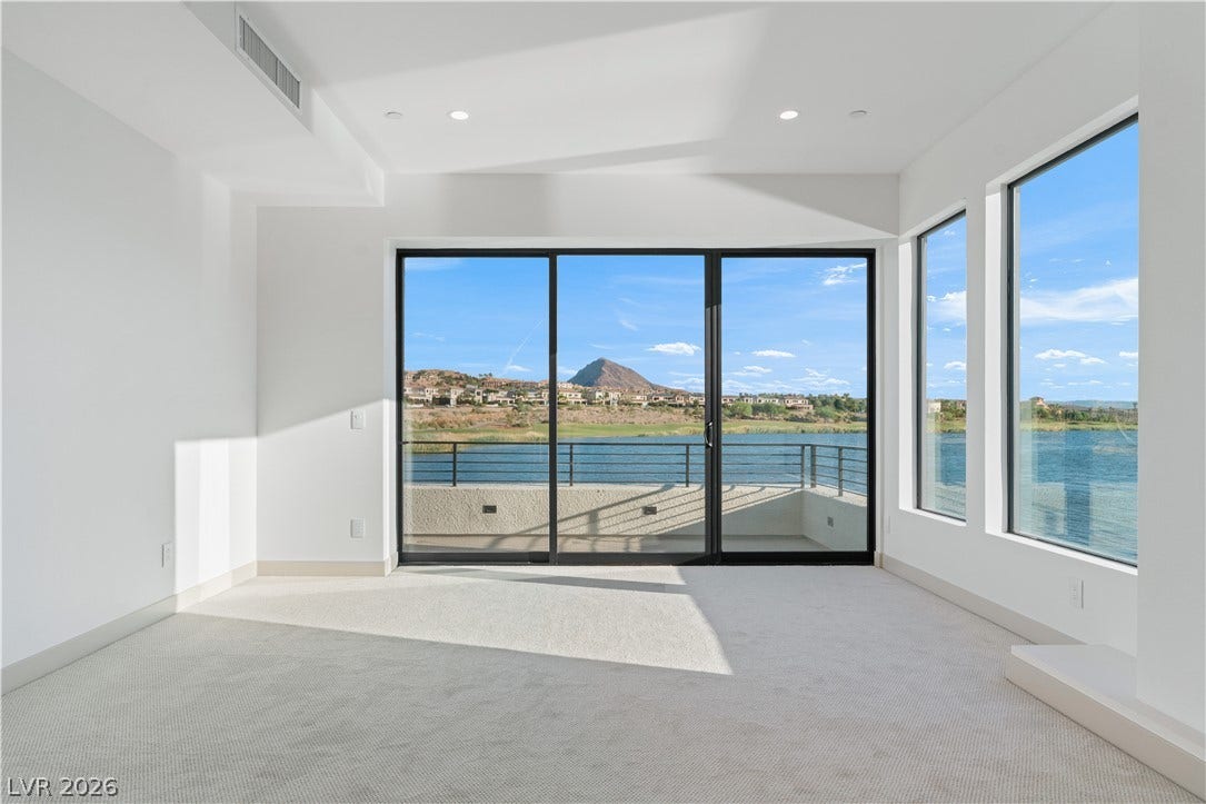 66 Lakefront Drive, Henderson, NV 89011 66 Lakefront Drive, Henderson, NV 89011