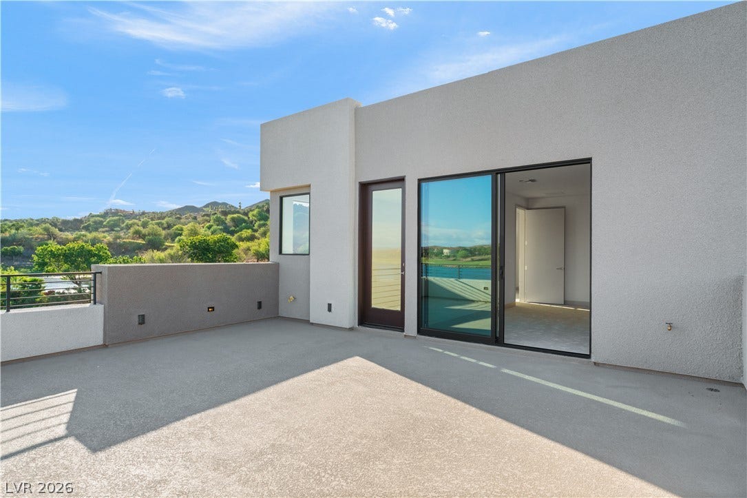 66 Lakefront Drive, Henderson, NV 89011 66 Lakefront Drive, Henderson, NV 89011