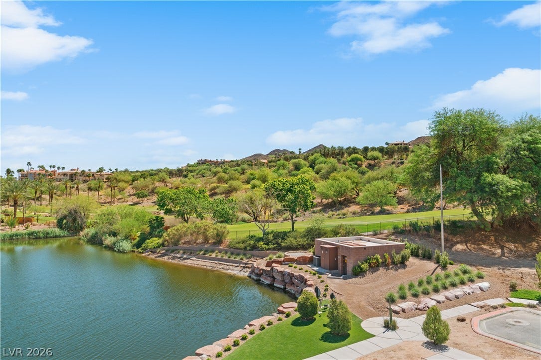 66 Lakefront Drive, Henderson, NV 89011 66 Lakefront Drive, Henderson, NV 89011