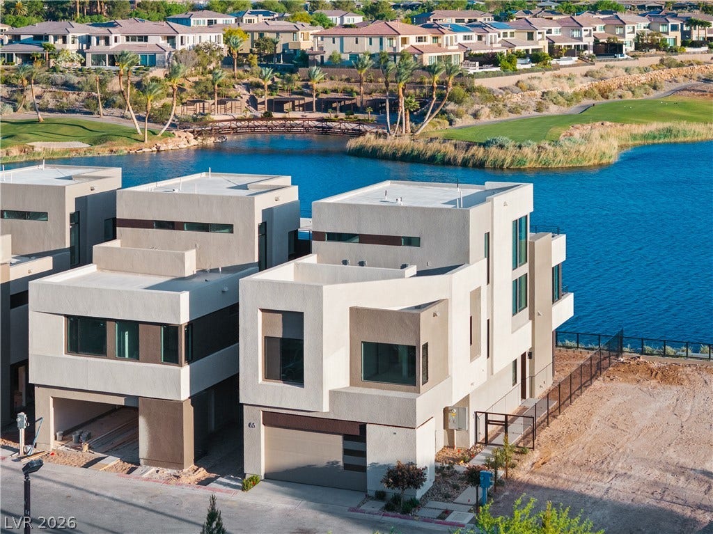 66 Lakefront Drive, Henderson, NV 89011 66 Lakefront Drive, Henderson, NV 89011