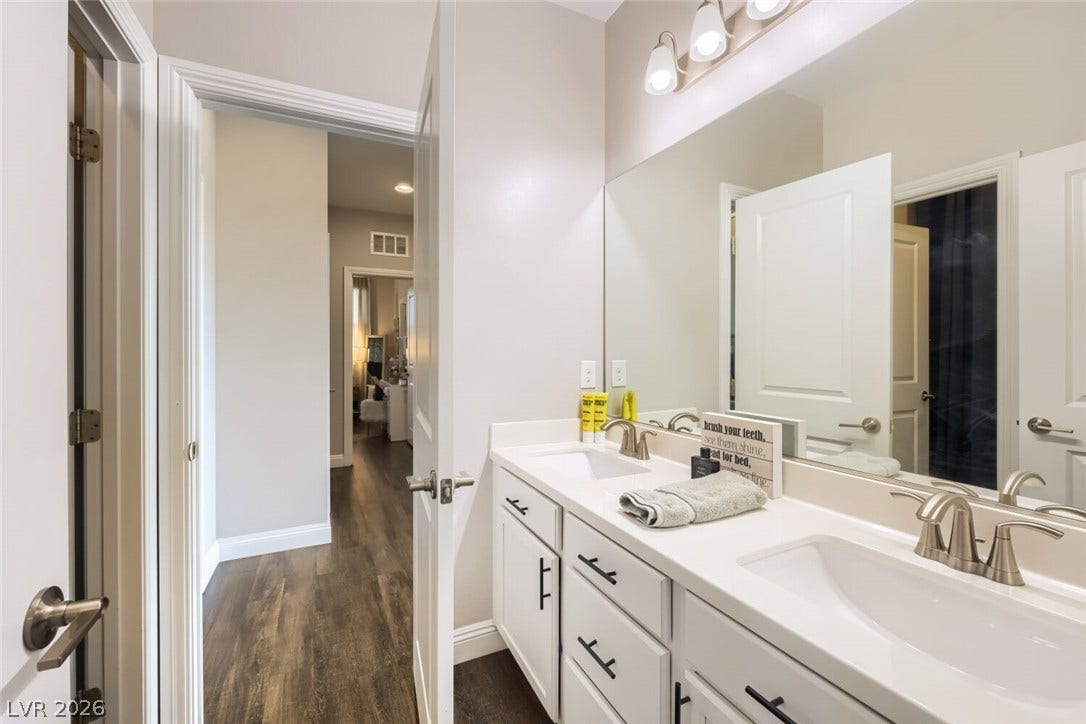 393 Via San Remo Circle, Henderson, NV 89011