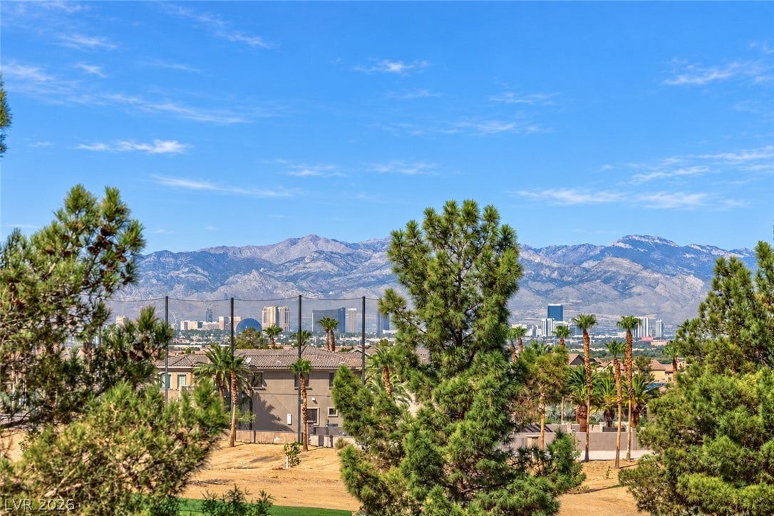 393 Via San Remo Circle, Henderson, NV 89011