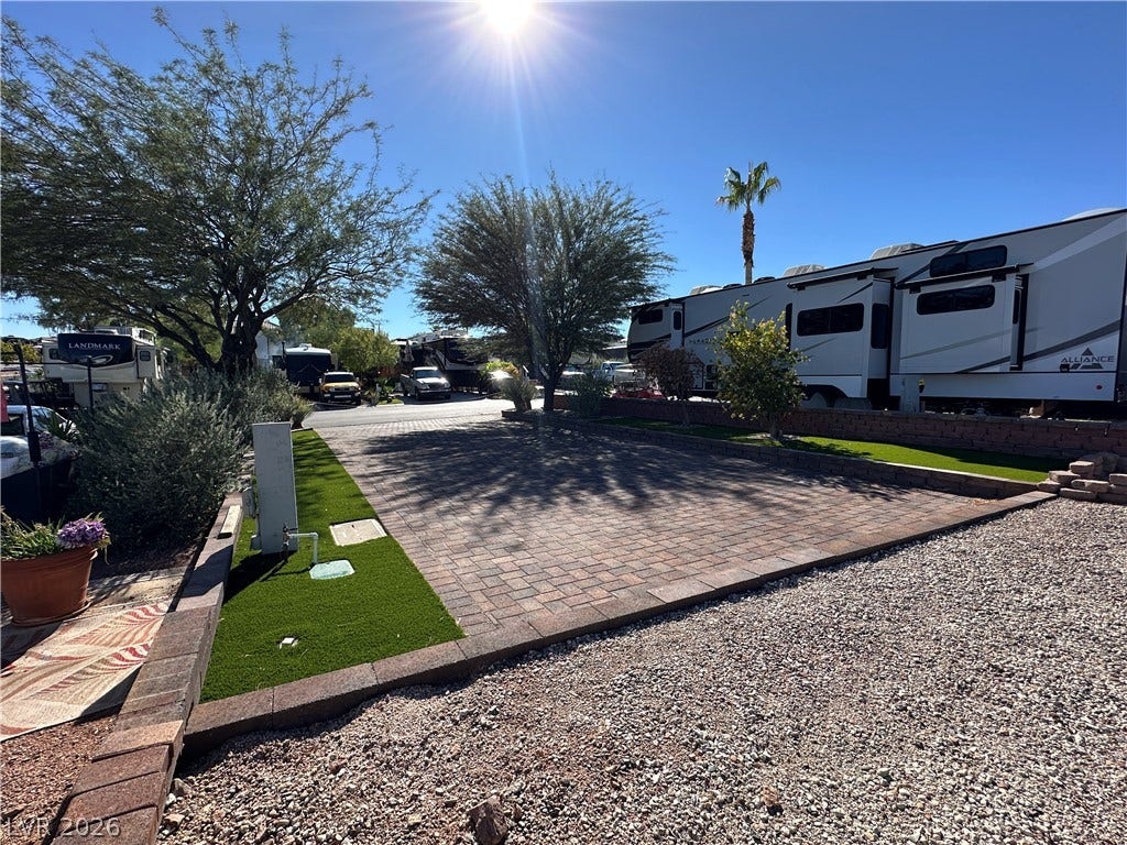843 Pelican Way, Boulder City, NV 89005 843 Pelican Way, Boulder City, NV 89005