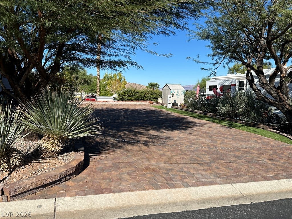 843 Pelican Way, Boulder City, NV 89005 843 Pelican Way, Boulder City, NV 89005