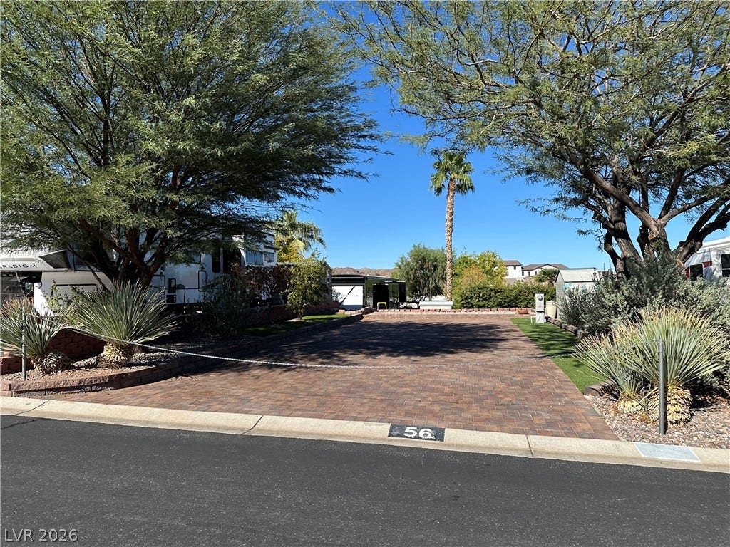 843 Pelican Way, Boulder City, NV 89005 843 Pelican Way, Boulder City, NV 89005