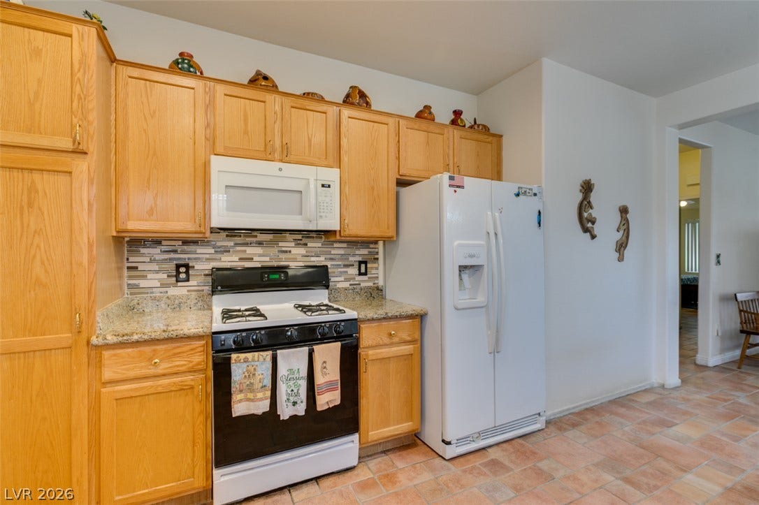 573 Carmel Mesa Drive, Henderson, NV 89012 573 Carmel Mesa Drive, Henderson, NV 89012